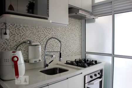 Cozinha de apartamento à venda com 2 quartos, 52m² em Chácara Cruzeiro do Sul, São Paulo