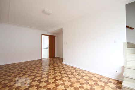 Sala de casa para alugar com 3 quartos, 140m² em Vila Gumercindo, São Paulo