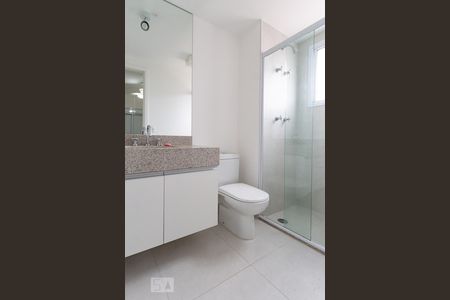Apartamento para alugar com 40m², 1 quarto e 1 vaga Apartamento para alugar com 40m², 1 quarto e 1 vagaBanheiro da Suíte