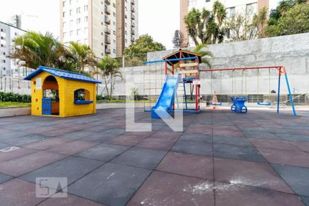 Apartamento à venda com 54m², 2 quartos e 1 vaga Apartamento à venda com 54m², 2 quartos e 1 vagaÁrea comum - Playground