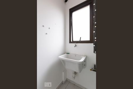 Apartamento à venda com 65m², 2 quartos e 1 vagaÁrea de Serviço