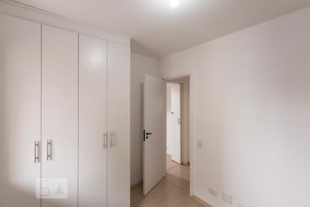 Apartamento à venda com 65m², 2 quartos e 1 vagaQuarto 2