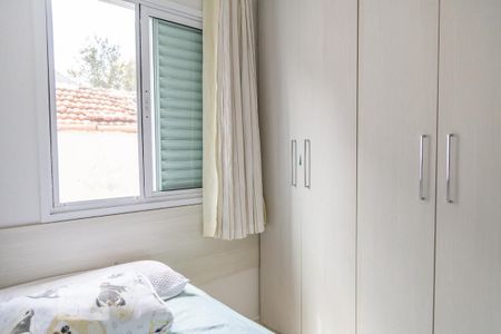 Casa de condomínio à venda com 82m², 3 quartos e 1 vagaQuarto