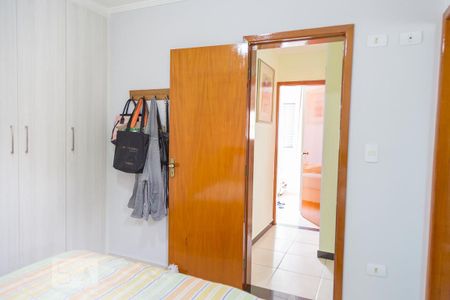 Casa de condomínio à venda com 82m², 3 quartos e 1 vagaQuarto