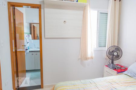 Casa de condomínio à venda com 82m², 3 quartos e 1 vagaQuarto