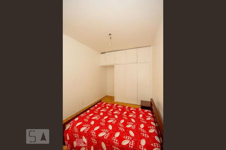 Quarto 1 de apartamento para alugar com 2 quartos, 73m² em Copacabana, Rio de Janeiro