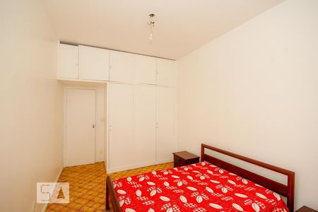 Quarto 1 de apartamento para alugar com 2 quartos, 73m² em Copacabana, Rio de Janeiro