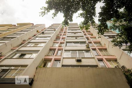 Apartamento à venda com 73m², 2 quartos e sem vagaFachada