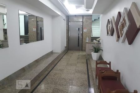 Apartamento à venda com 73m², 2 quartos e sem vagaPortaria
