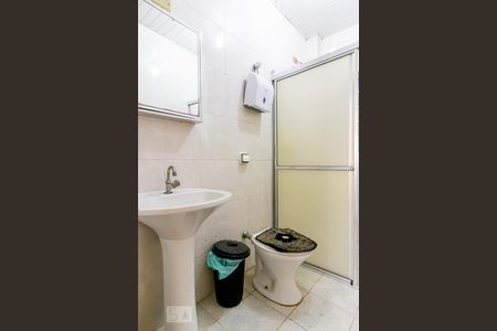 Casa para alugar com 200m², 3 quartos e 2 vagasBanheiro