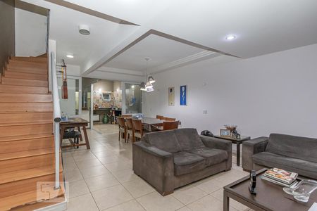 Sala de casa à venda com 4 quartos, 250m² em Vila Gertrudes, São Paulo