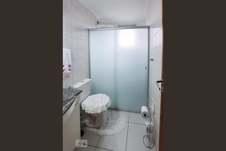 Apartamento para alugar com 64m², 2 quartos e 1 vaga Apartamento para alugar com 64m², 2 quartos e 1 vagaBanheiro