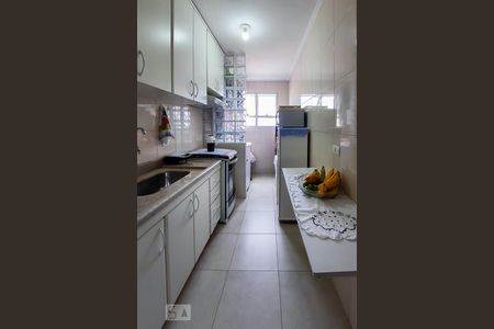 Apartamento para alugar com 64m², 2 quartos e 1 vaga Apartamento para alugar com 64m², 2 quartos e 1 vagaCozinha