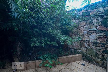 Casa à venda com 382m², 4 quartos e 3 vagasÁrea Externa