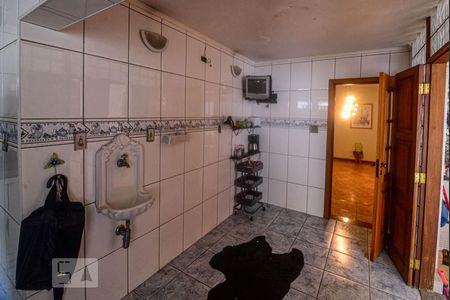 Casa à venda com 382m², 4 quartos e 3 vagasBanheiro