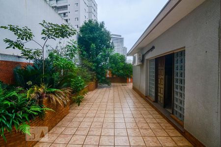 Casa à venda com 382m², 4 quartos e 3 vagasÁrea Externa