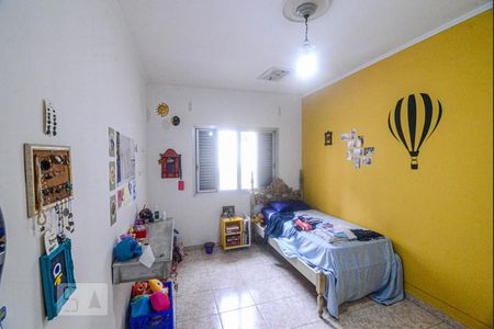 Casa à venda com 382m², 4 quartos e 3 vagasQuarto 2