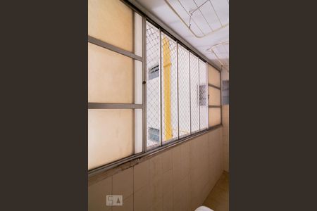 Apartamento à venda com 65m², 2 quartos e sem vagaÁrea de Serviço