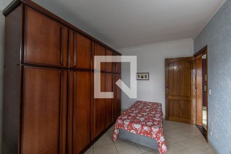 Casa à venda com 240m², 2 quartos e 2 vagasQuarto 1