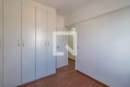 Apartamento à venda com 105m², 4 quartos e 2 vagasQuarto 3
