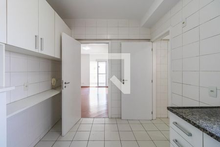 Apartamento à venda com 105m², 4 quartos e 2 vagasCozinha