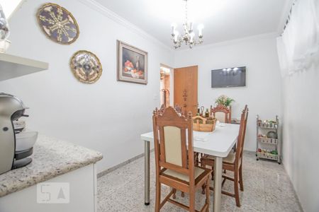 Apartamento à venda com 180m², 4 quartos e 2 vagas Apartamento à venda com 180m², 4 quartos e 2 vagasCopa
