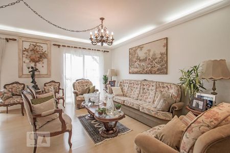 Apartamento à venda com 180m², 4 quartos e 2 vagas Apartamento à venda com 180m², 4 quartos e 2 vagasSala