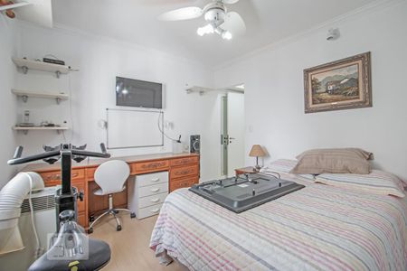 Apartamento à venda com 180m², 4 quartos e 2 vagas Apartamento à venda com 180m², 4 quartos e 2 vagasSuite 3