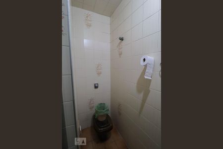 Casa à venda com 222m², 3 quartos e 4 vagasBanheiro