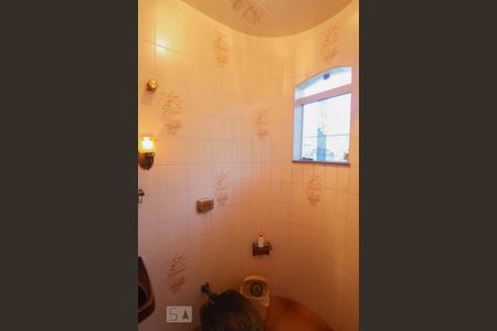 Casa à venda com 222m², 3 quartos e 4 vagasLavabo