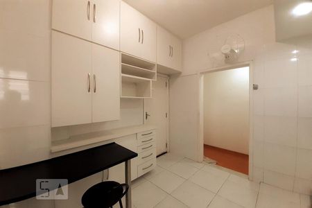 Apartamento à venda com 65m², 2 quartos e 1 vagaCozinha