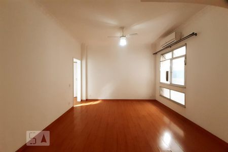 Sala de apartamento à venda com 2 quartos, 65m² em Méier, Rio de Janeiro