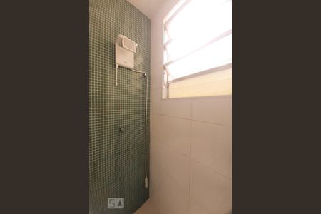 Apartamento à venda com 65m², 2 quartos e 1 vagaBanheiro Social