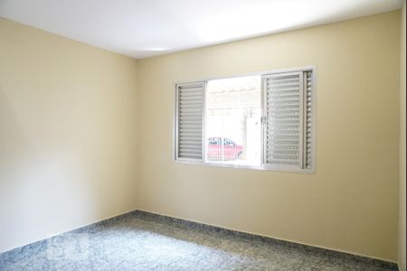 Quarto 1 de casa para alugar com 2 quartos, 70m² em Cidade Antônio Estêvão de Carvalho, São Paulo
