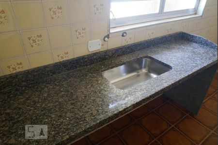 Casa para alugar com 70m², 2 quartos e 1 vaga Casa para alugar com 70m², 2 quartos e 1 vagaCozinha