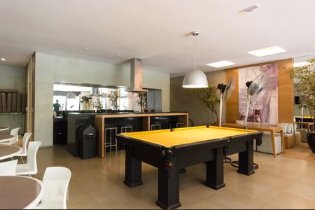 Apartamento para alugar com 40m², 1 quarto e 1 vaga Apartamento para alugar com 40m², 1 quarto e 1 vagaSalão de jogos