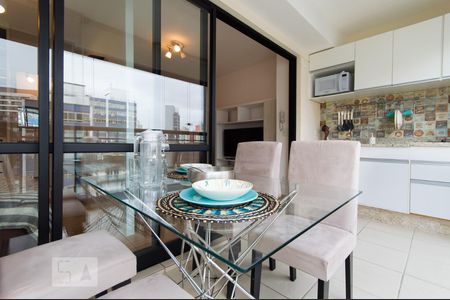 Apartamento para alugar com 40m², 1 quarto e 1 vaga Apartamento para alugar com 40m², 1 quarto e 1 vagaVaranda gourmet