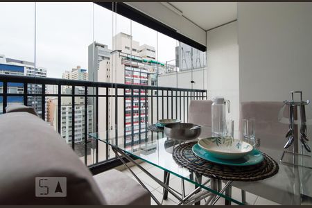 Apartamento para alugar com 40m², 1 quarto e 1 vaga Apartamento para alugar com 40m², 1 quarto e 1 vagaVaranda gourmet