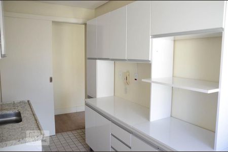 Apartamento para alugar com 70m², 2 quartos e 1 vagaCozinha