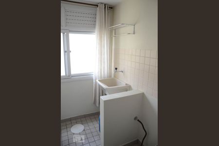 Apartamento para alugar com 70m², 2 quartos e 1 vagaÁrea de Serviço