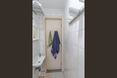 Apartamento à venda com 170m², 2 quartos e 3 vagasBanheiro de Serviço
