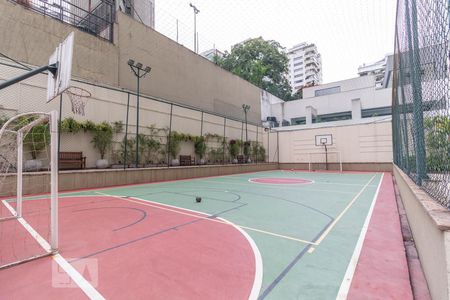 Apartamento à venda com 170m², 2 quartos e 3 vagasQuadra