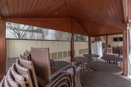 Apartamento à venda com 170m², 2 quartos e 3 vagasChurrasqueira