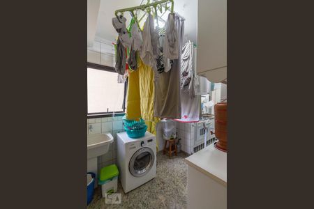 Apartamento à venda com 170m², 2 quartos e 3 vagasÁrea de Serviço