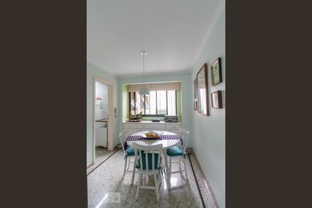 Apartamento à venda com 170m², 2 quartos e 3 vagasCopa