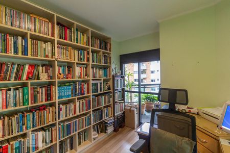 Apartamento à venda com 170m², 2 quartos e 3 vagasEscritório 2