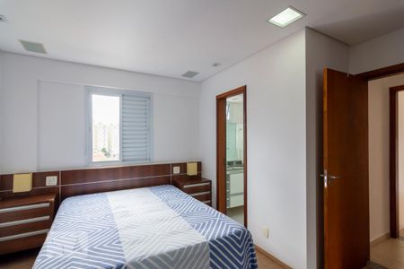 Apartamento para alugar com 95m², 3 quartos e 2 vagasSuíte 1