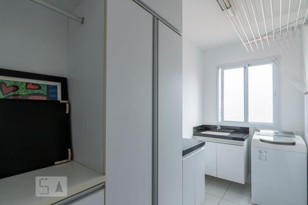 Área de Serviço de apartamento para alugar com 3 quartos, 95m² em Vila Valparaíso, Santo André