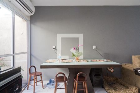 Casa de condomínio à venda com 100m², 2 quartos e 2 vagasCozinha