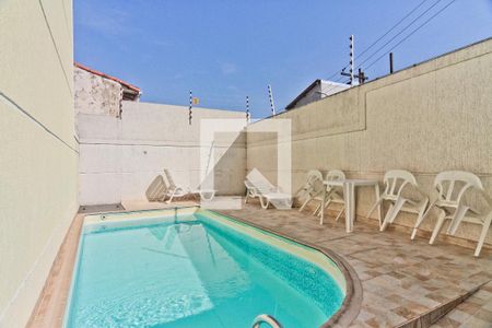 Casa de condomínio à venda com 100m², 2 quartos e 2 vagasÁrea comum - Piscina